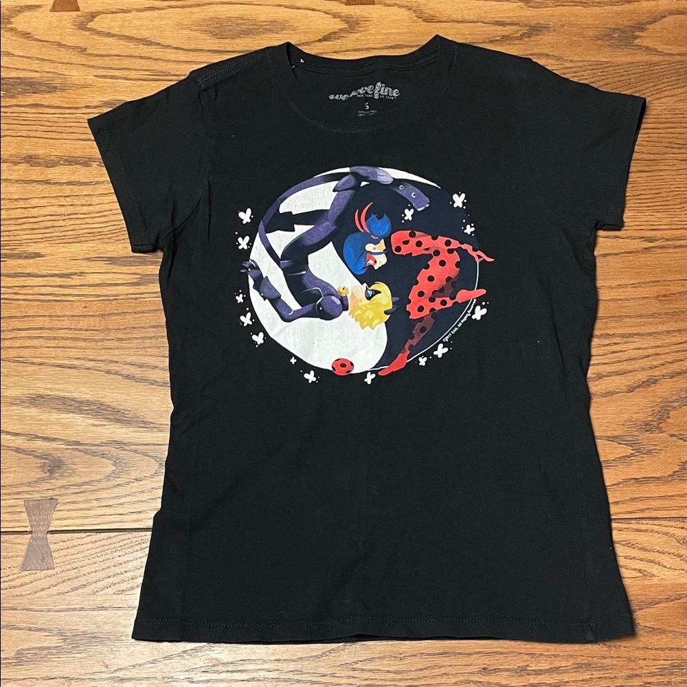 2017 Ladybug & Cat Noir Kids Black T-Shirt. small. Looks like kids large.